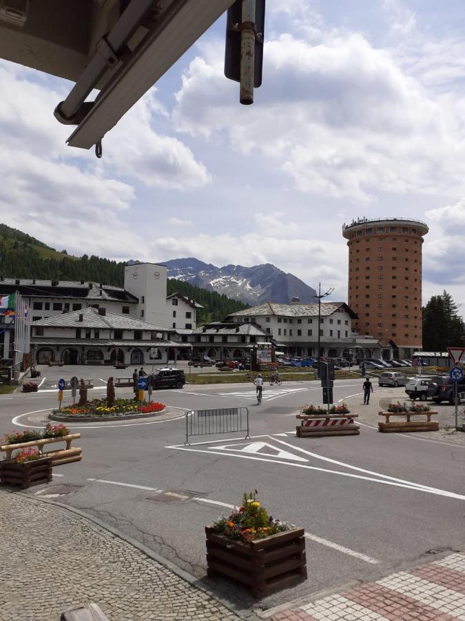 Condominio - Guglielmo Tell Colle Colle Sestriere Exterior photo