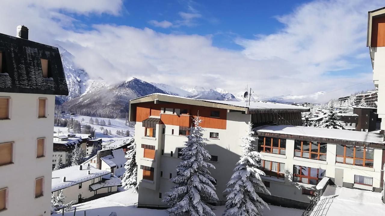 Condominio - Guglielmo Tell Colle Colle Sestriere Exterior photo